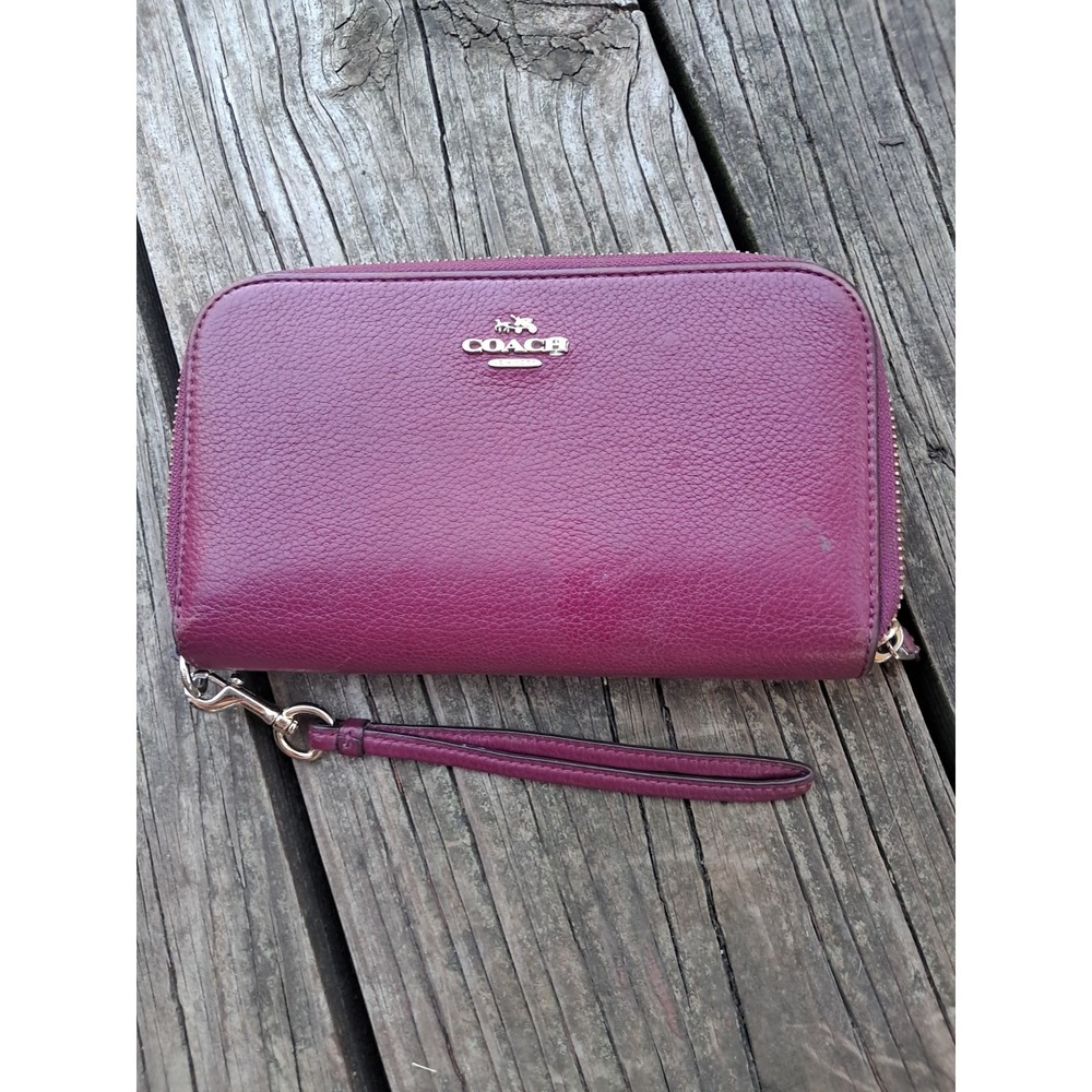 Coach, large size, maroon/purple/raspberry large‎ wallet J9